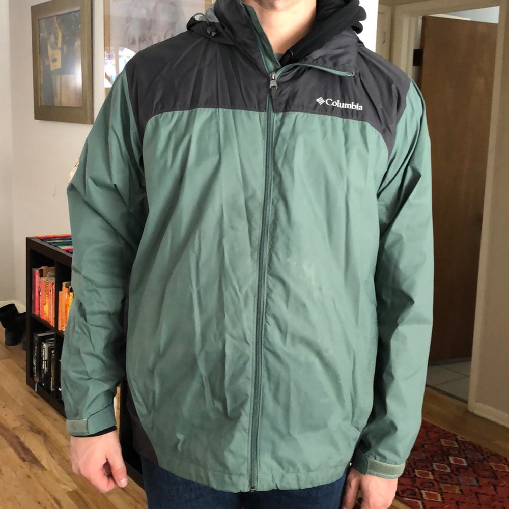 Columbia windbreaker